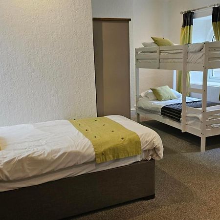 Hotel Rudyard Leek Extérieur photo